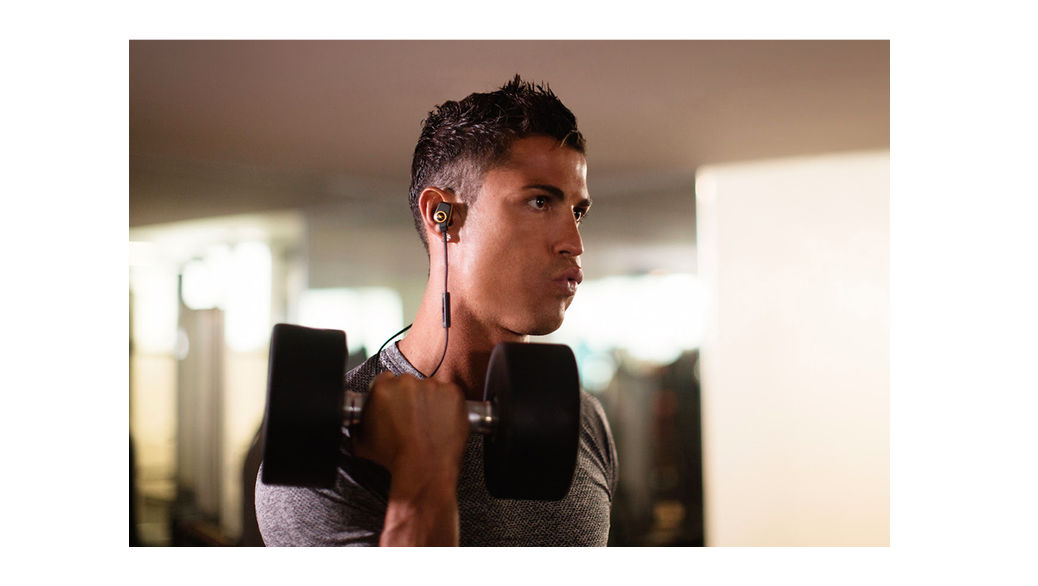 Cristiano Ronaldo hace equipo con Monster para lanzar su propia linea de auriculares