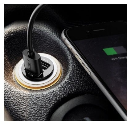 Cargador smartphones para coches: Cargador de Auto Aukey