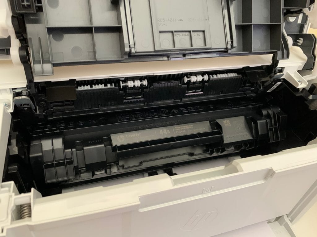 HP LaserJet Pro M15w por dentro