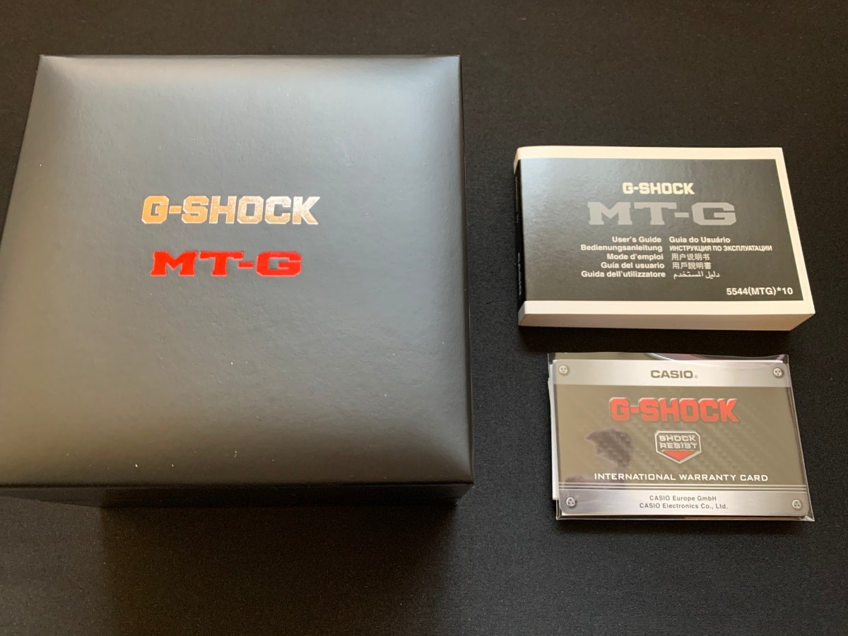 Casio G-Shock MTG-B1000B-1AER dentro de la caja