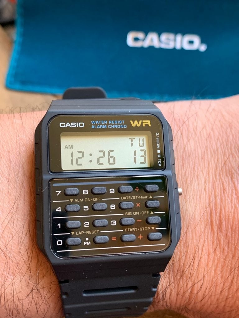 Casio CA-53W: el data bank de Casio, el famoso reloj calculadora