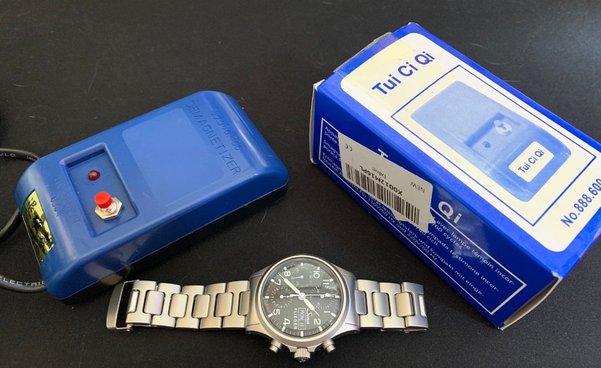 Reloj Sinn 356 y el desmagnetizador de relojes