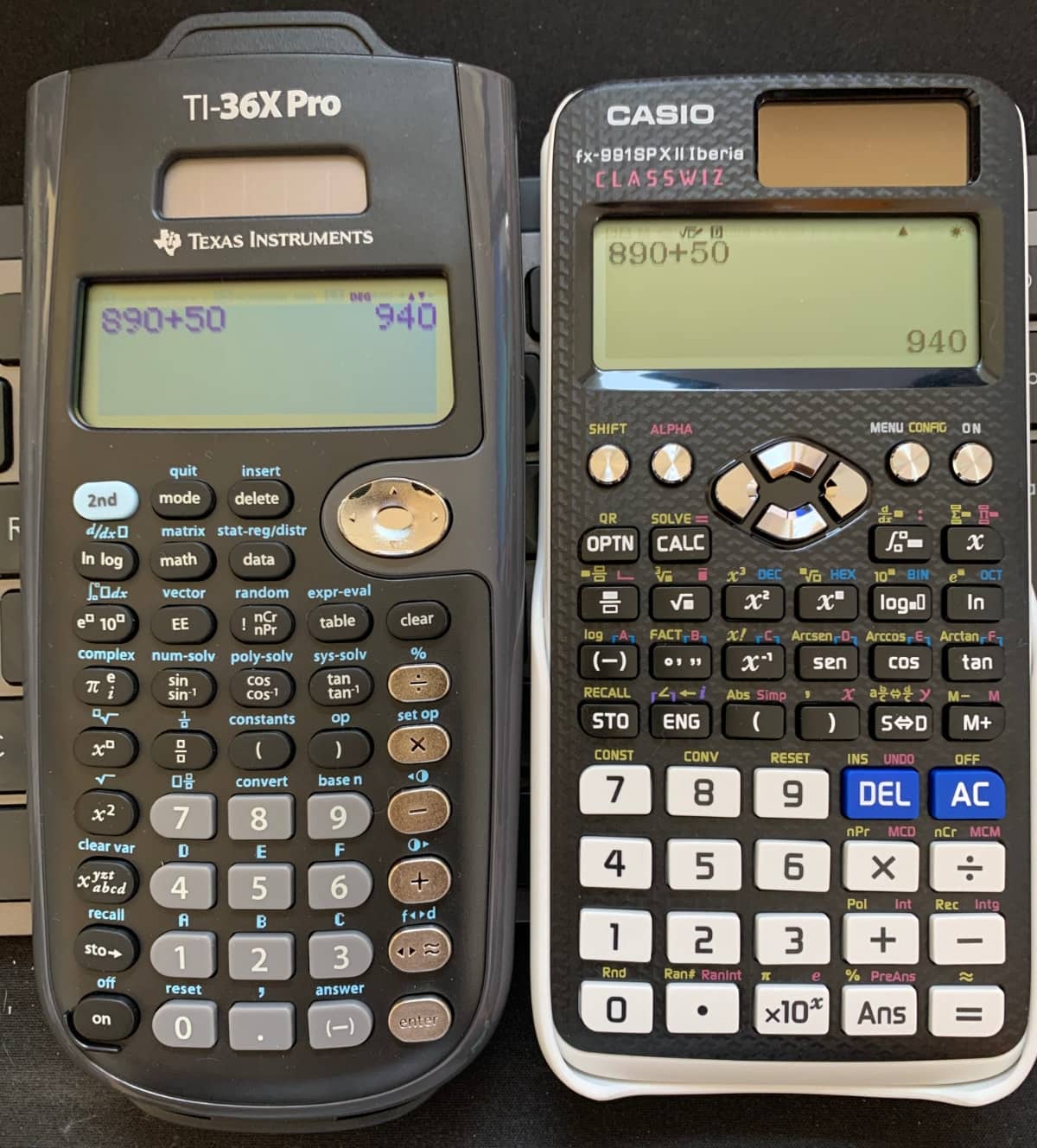 Pantallas de dos calculadoras científicas de alto nivel: TI-36X Pro vs Casio FX-991sp X II Iberia