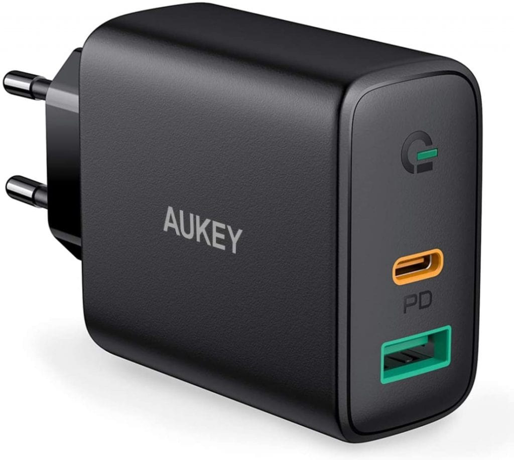 AUKEY USB C Cargador de Red con Dynamic Detect