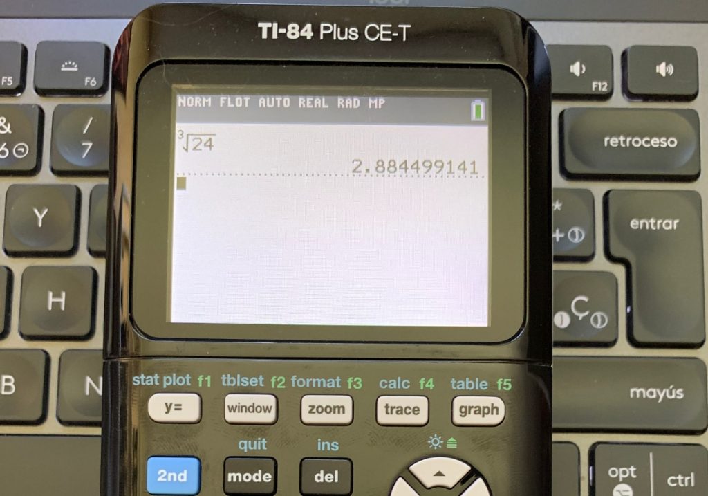 Texas Instruments TI-84 Plus CE-T: operación matematica 