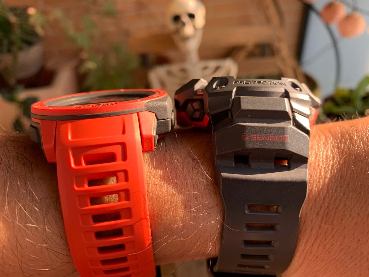 g shock vs garmin instinct