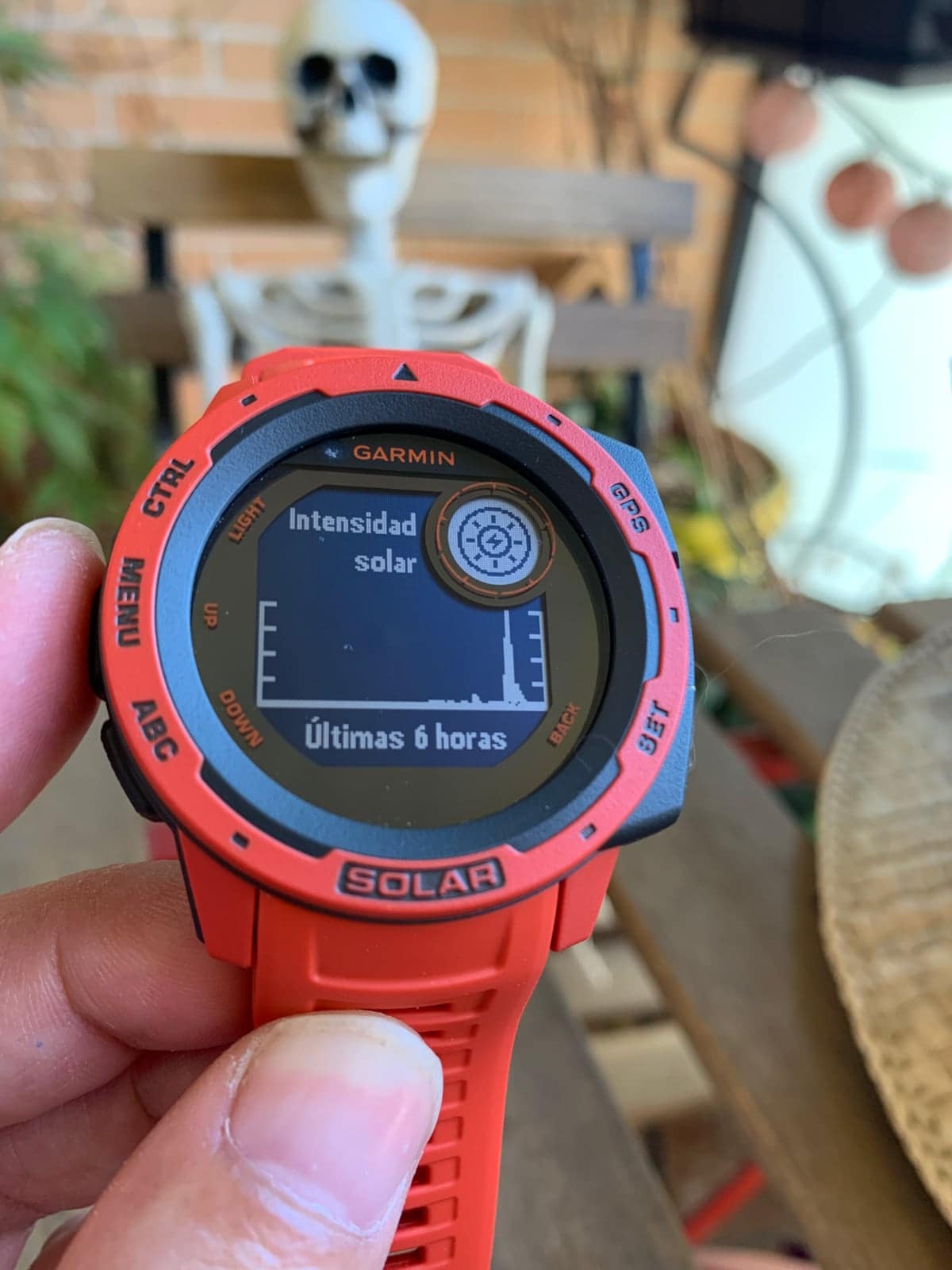 g shock gbd h1000 vs garmin instinct solar