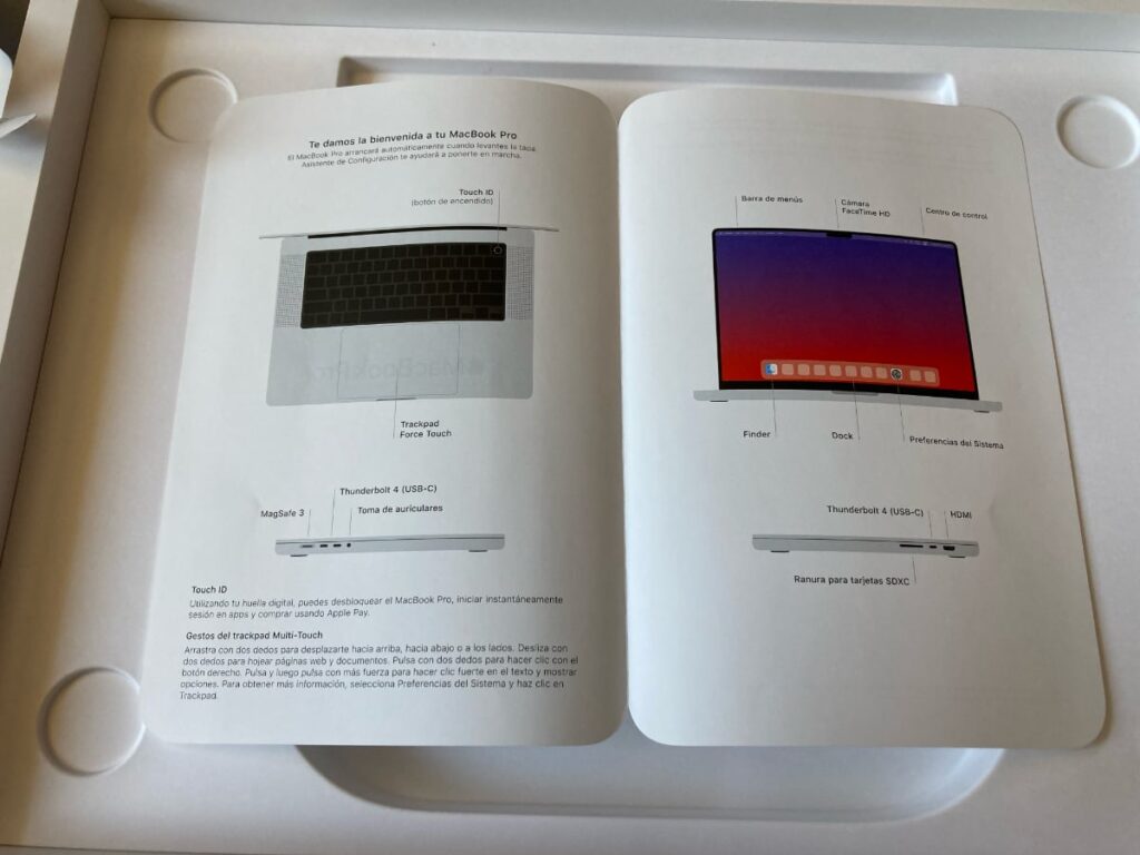 MacBook Pro de 14 pulgadas con Chip M1 Pro (2021): empaquetado