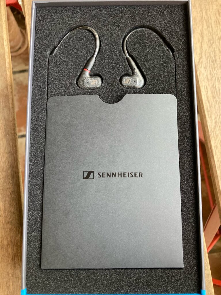 Sennheiser IE 300: paquete