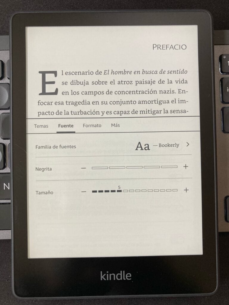 Amazon Kindle Paperwhite (2021): lectura de libros y configuración de fuentes