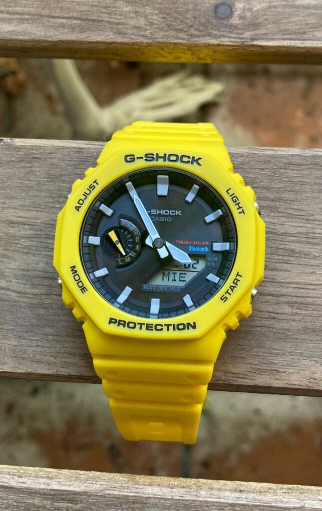 Casio G-Shock GA-B2100C-9AER diseño esfera