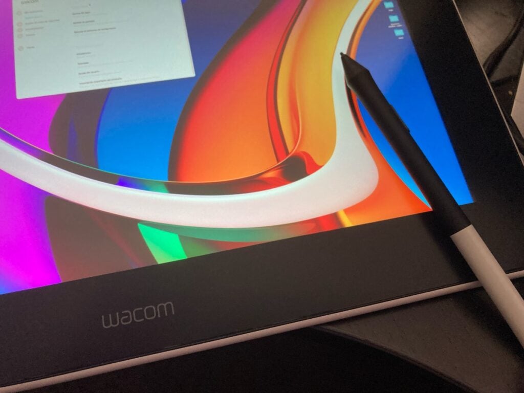 ¿Merece la pena comprar la tableta gráfica WACOM One?