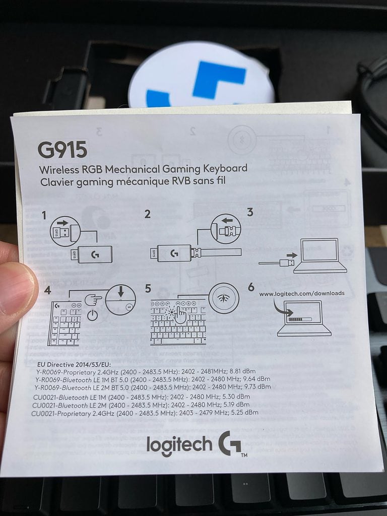 Logitech G915: unpacking