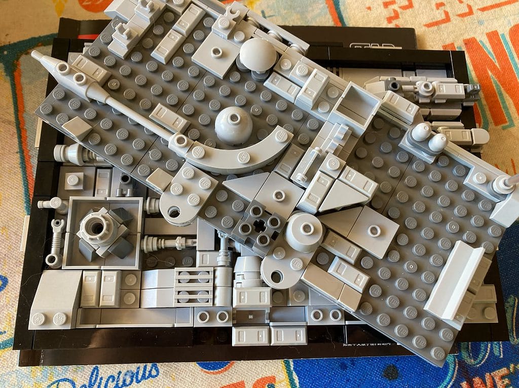 Proceso de montaje del LEGO Diorama de Star Wars: Ataque a la Estrella de la Muerte