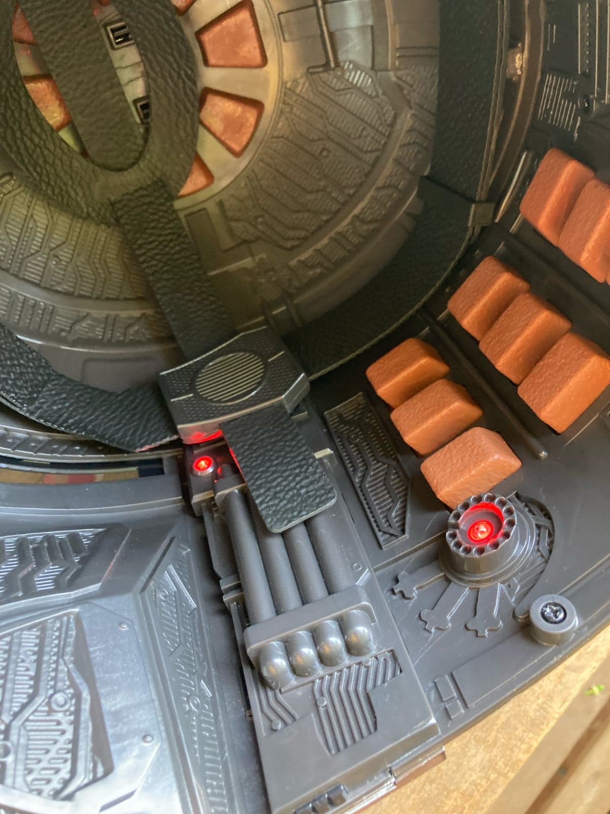 casco lego mandalorian