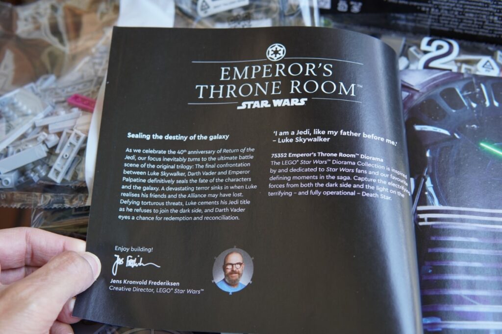 LEGO Star Wars Diorama: Sala del Trono del Emperador - Libro de instrucciones con imagenes de la pelicula