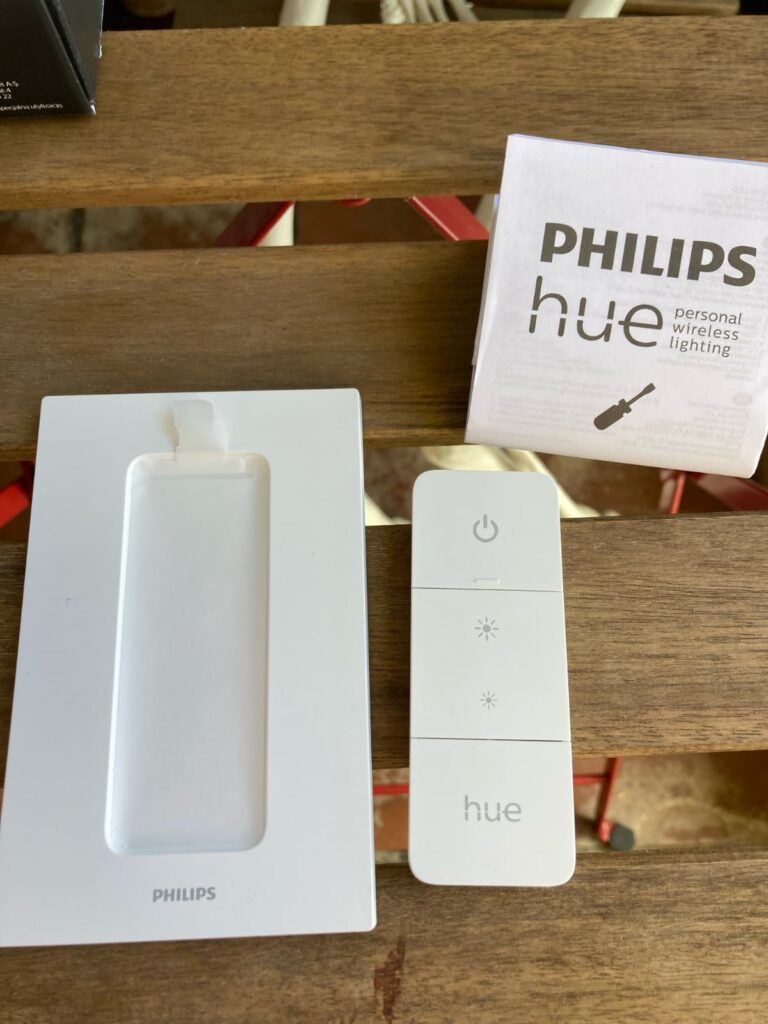 Interruptor y mando inalámbrico Philips Hue