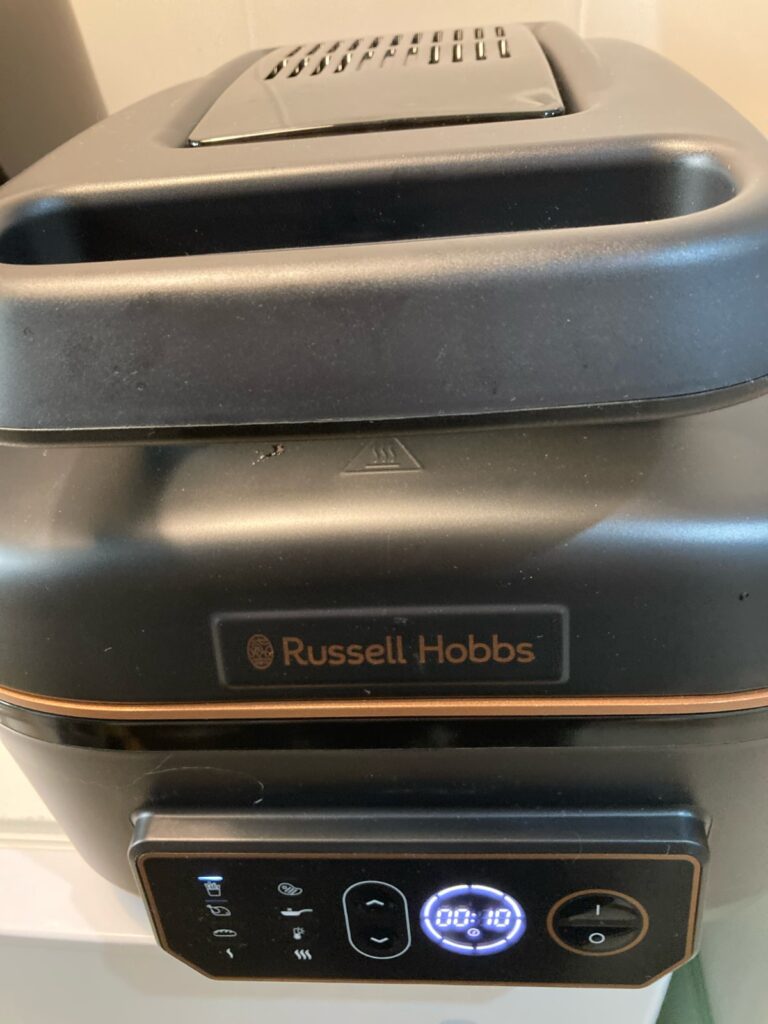 Russell Hobbs Satisfry Air & Grill XL probandola con varias recetas