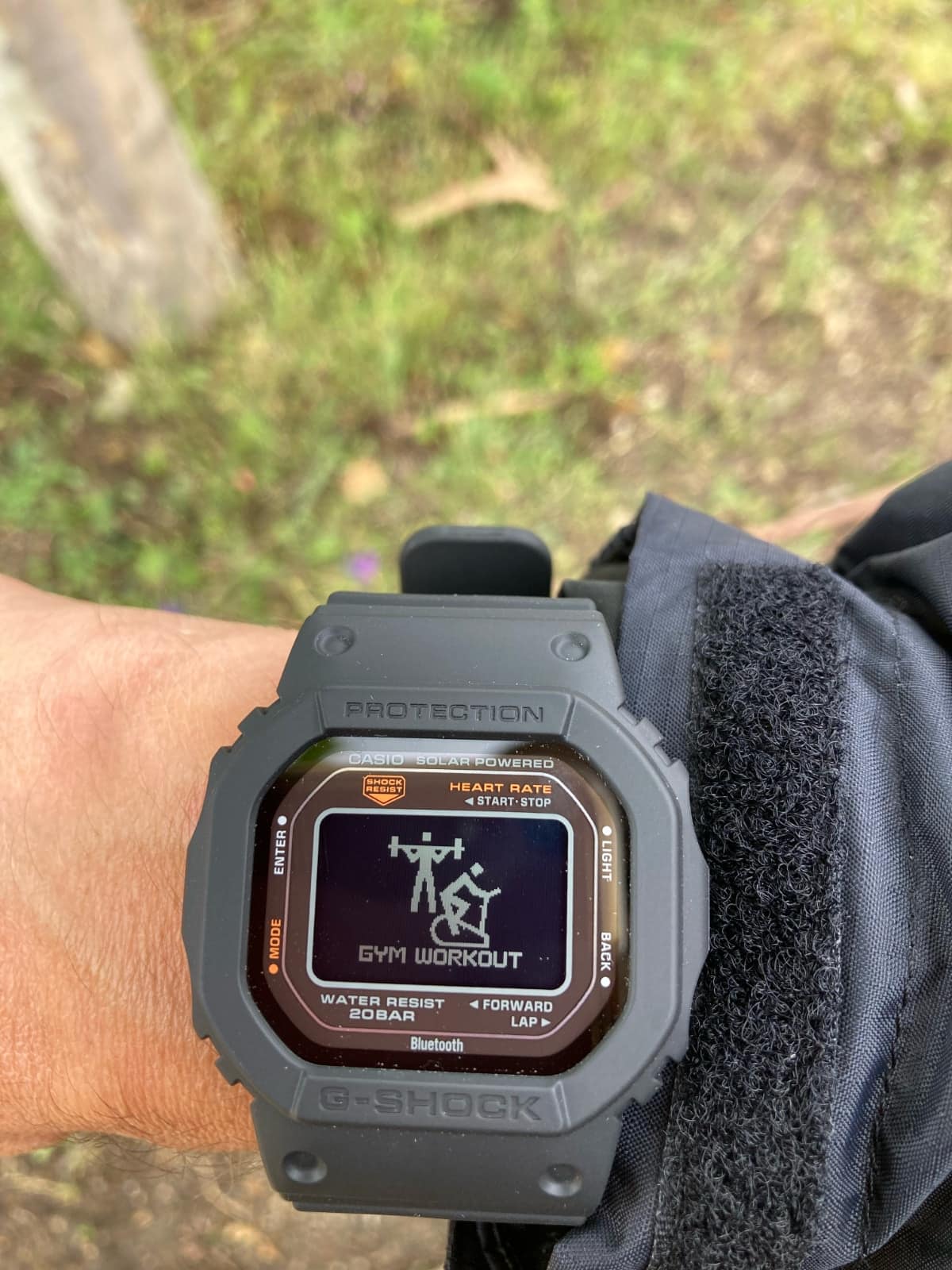 Reloj Casio G-shock DW-H5600: algunas funciones