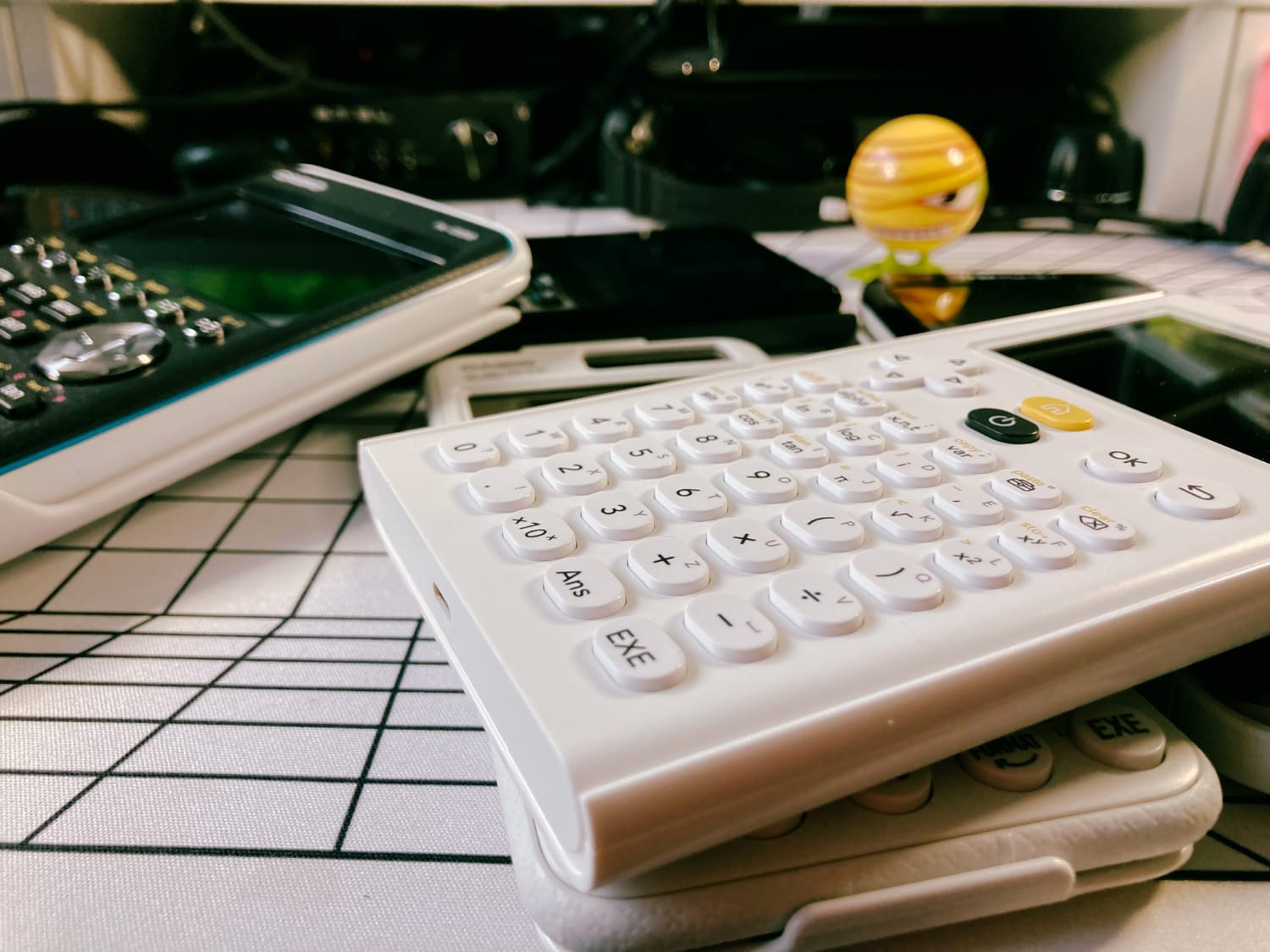 Cómo usar tu calculadora científica y principales problemas que te puedes encontrar: cada modelo de calculadora es un mundo. Hemos probado unas cuantas.