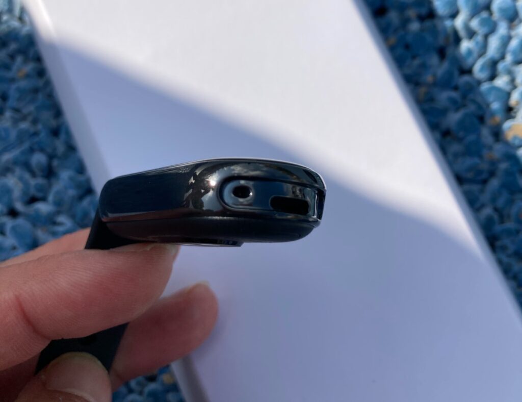 Xiaomi Mi Smart Band 8: nueva manera de poner la pulsera (conectores)