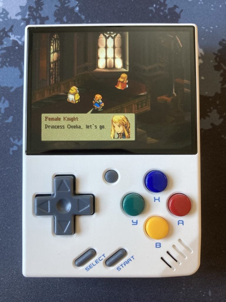 Videojuego retro en consola Miyoo mini: Final Fantasy Tactics Advance