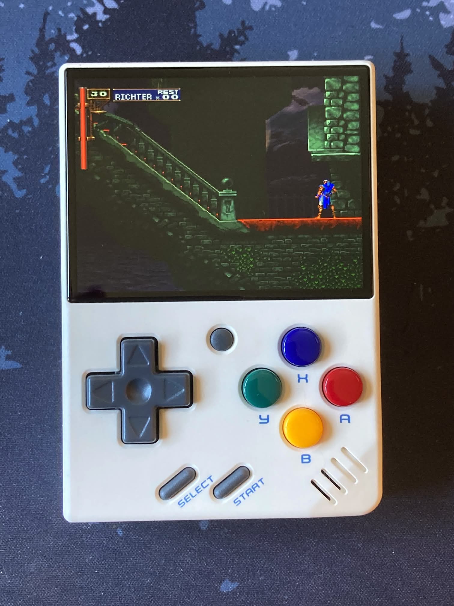 Videojuego retro en consola Miyoo mini: Castlevania: Symphony of the Night en Ps1