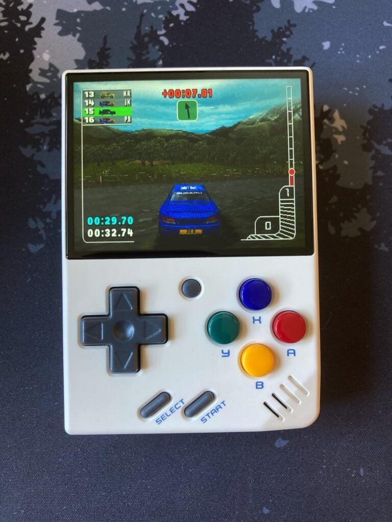 Videojuego retro en consola Miyoo mini: Colin McRae Rally