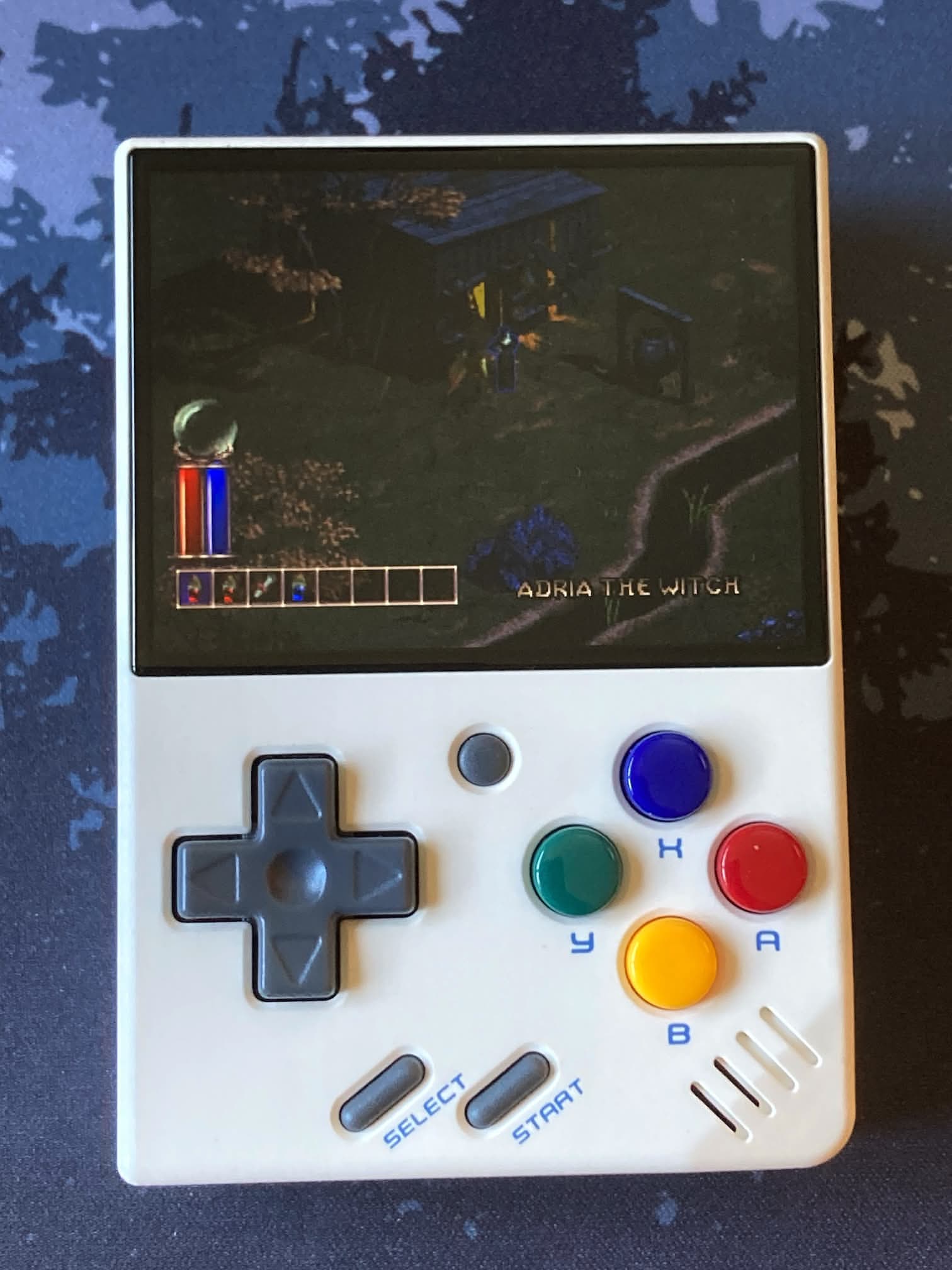 Videojuego retro en consola Miyoo mini: Diablo PS1