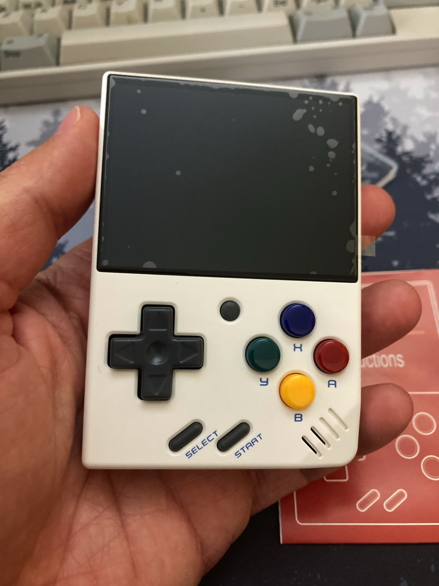 Miyoo mini: retro consola muy pequeña