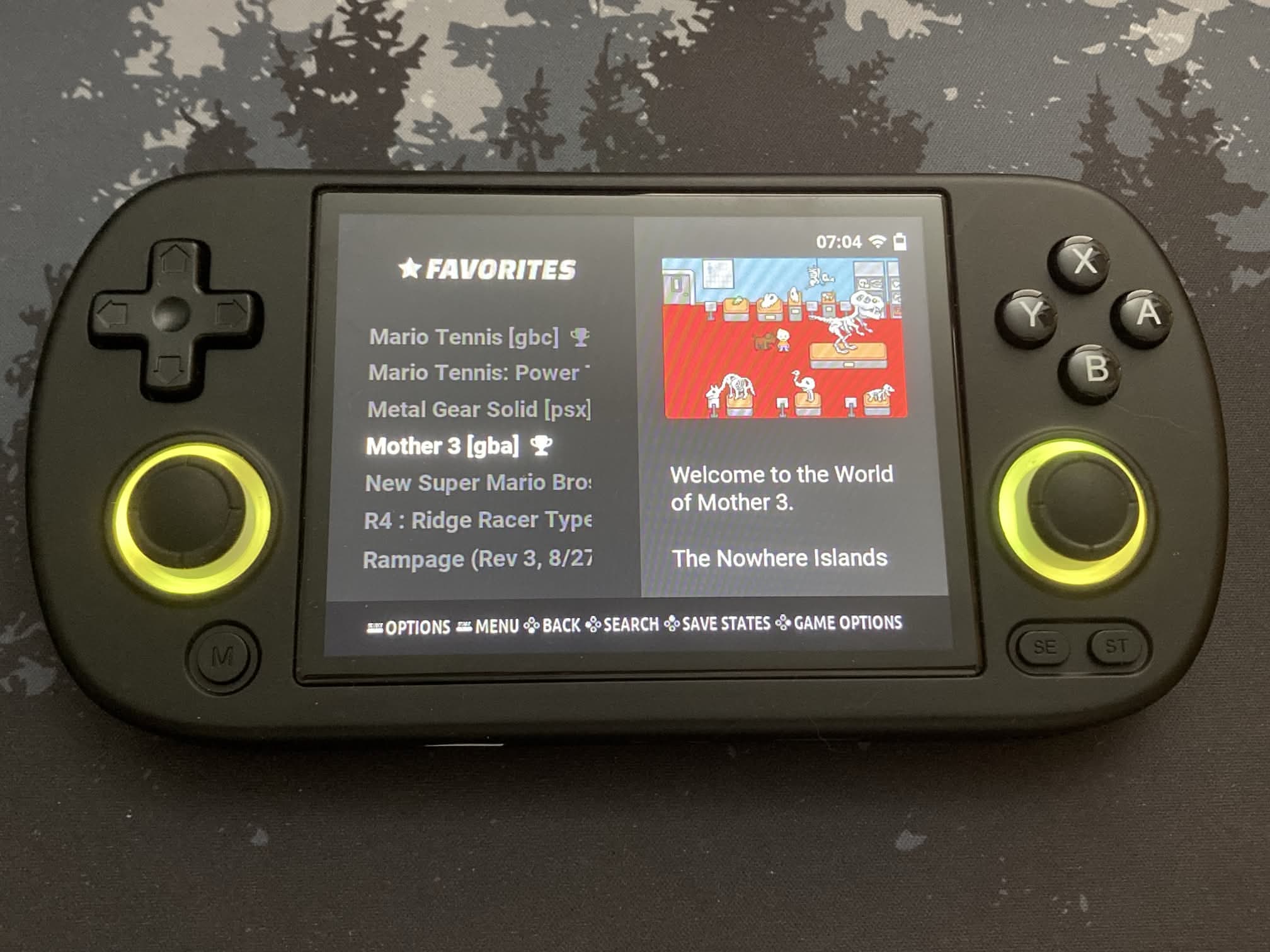 Anbernic RG40XX H: algunos de nuestros juegos favoritos (mother 3)