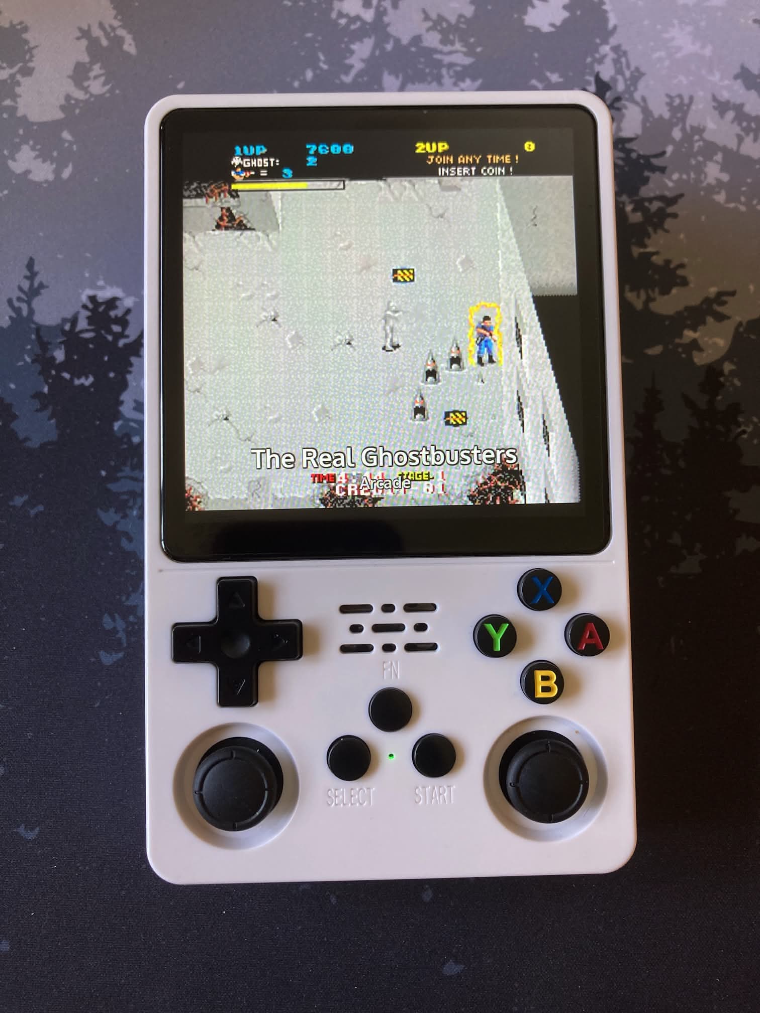 ArkOS en la R36Plus: juegos que podemos emular. The Real Ghostbusters