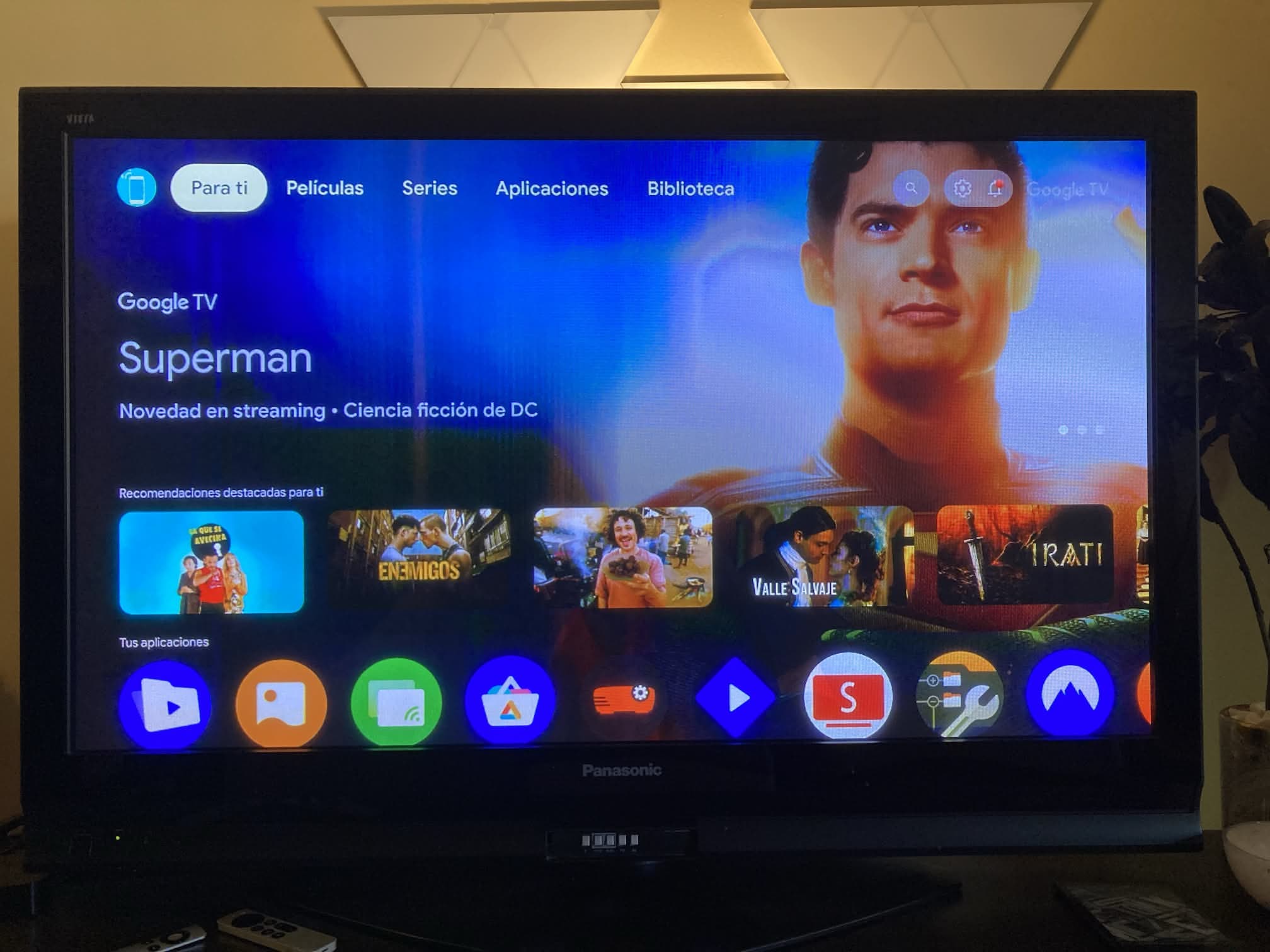 Interfaz de Google TV en una Xiaomi TV box S