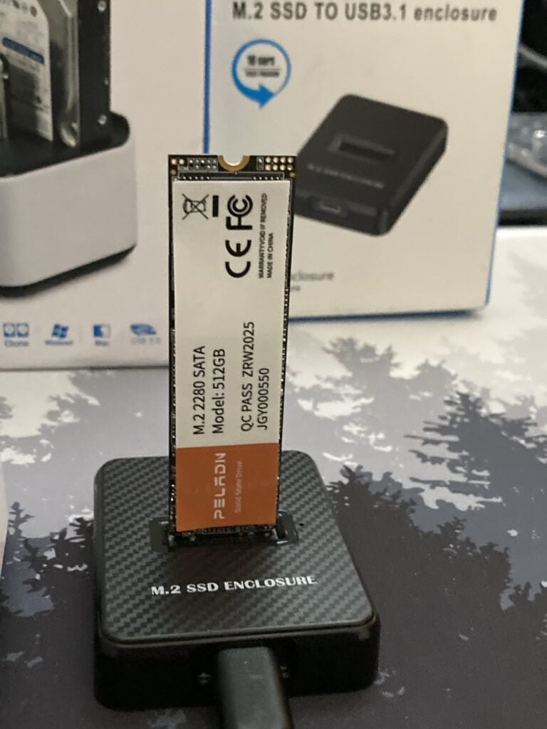 Duplicador NVMe/SATA M.2 para discos NVMe (M Key y B+Mkey) y SSD Sata (B+Mkey) con disco SATA M.2 de 512 GB