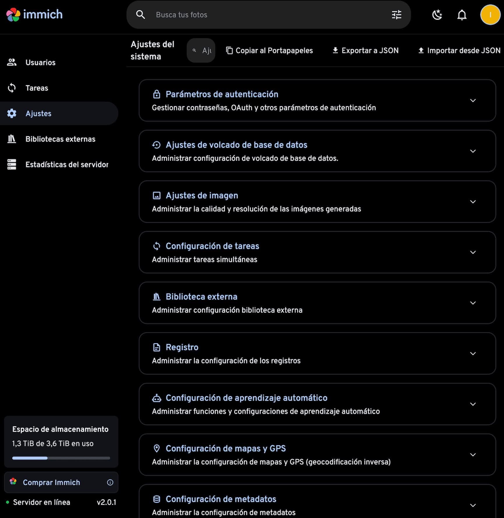 Sección de ajustes de la app Immich