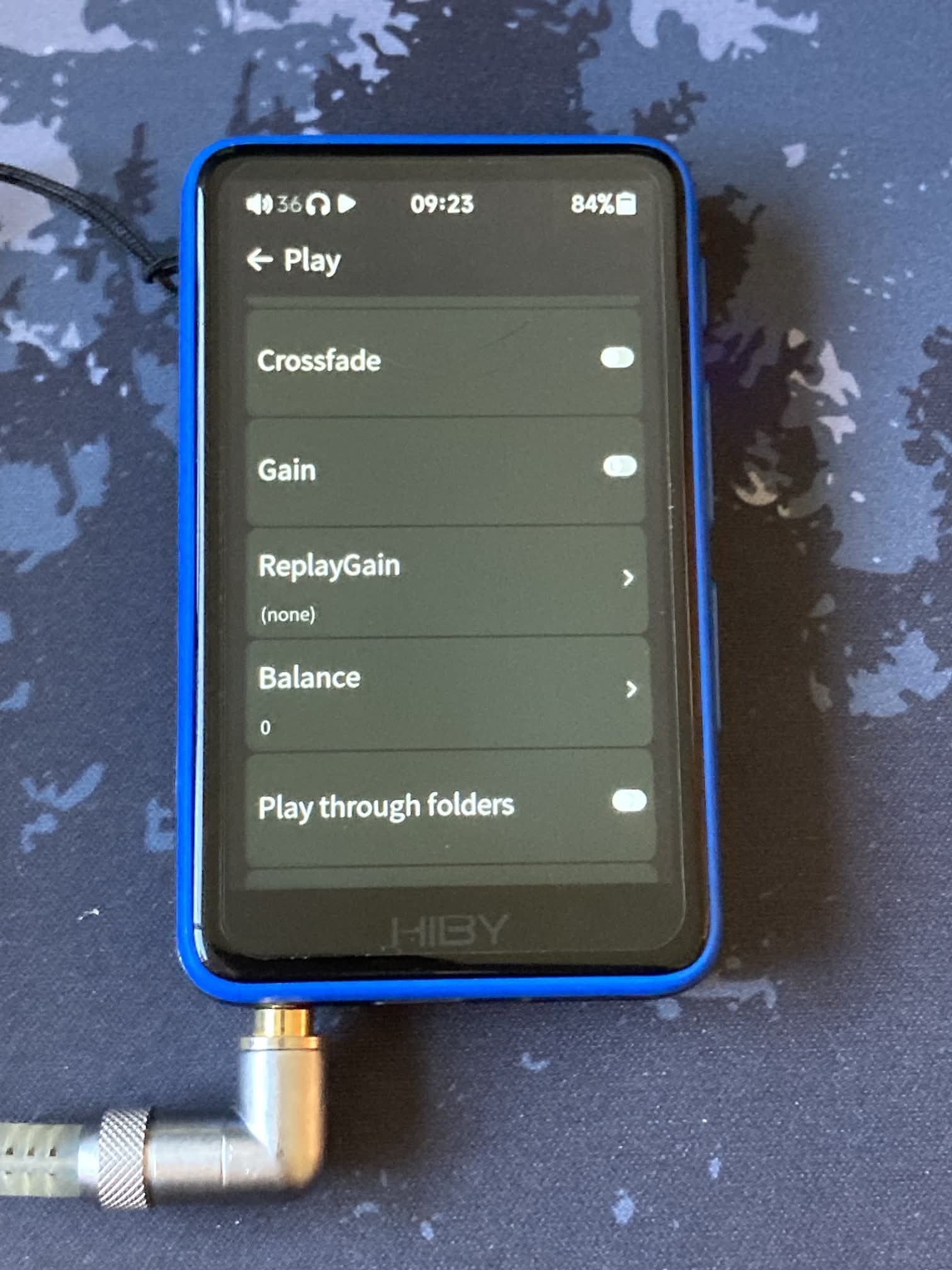 Opciones para reproducir canciones en el Hiby R1: Balance, Gain