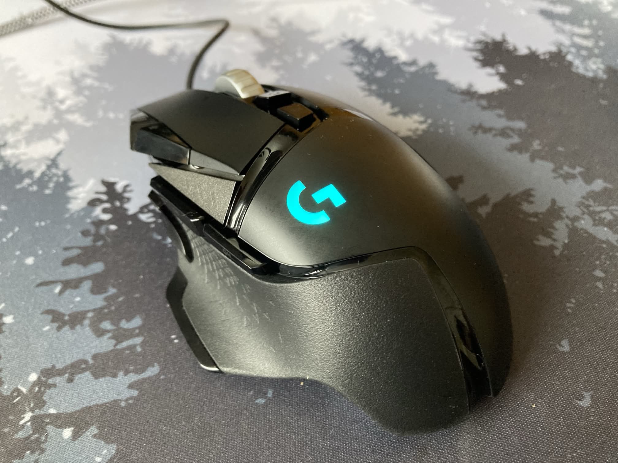 Ratón Logitech G502 HERO