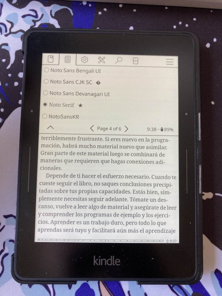 Configuración de KOReader dentro de un libro: fuentes