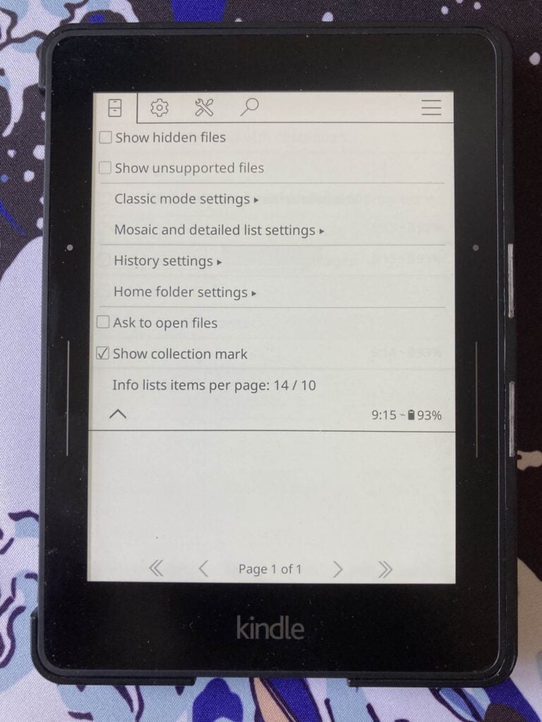KOReader: Evitamos que se vean los archivos ocultos y los archivos no soportados quitando el ajuste en settings. 